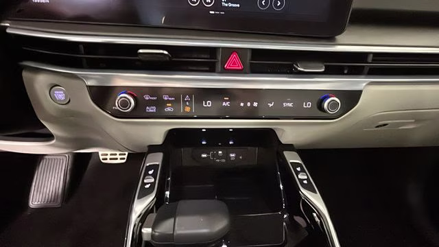 2024 Jungle Green Kia Sorento X-Line SX AWD SUV
