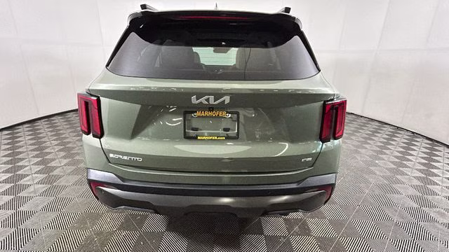 2024 Jungle Green Kia Sorento X-Line SX AWD SUV