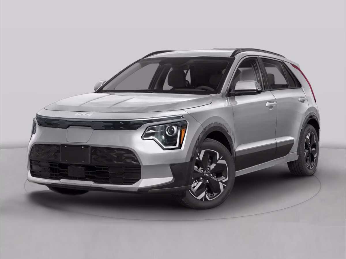 2024 Snow White Pearl Kia Niro EV Wave FWD SUV