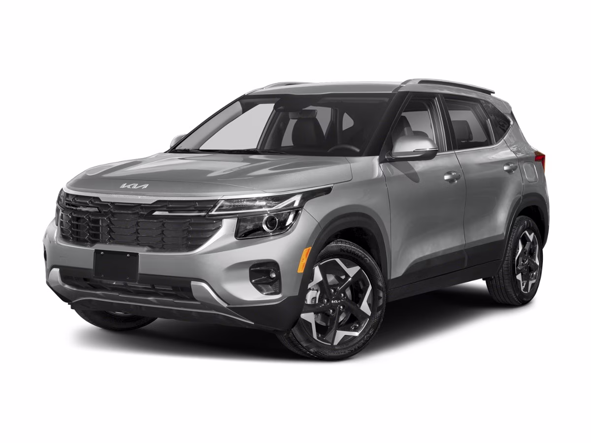 2025 Fusion Black Kia Seltos LX AWD SUV