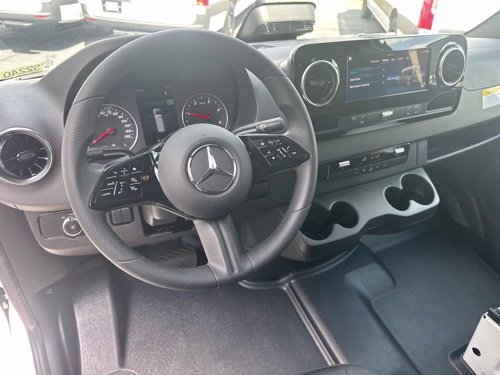 2026 Artic White Mercedes-Benz Sprinter 2500 Cargo 144 WB RWD Van