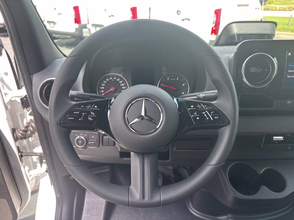 2026 Artic White Mercedes-Benz Sprinter 2500 Cargo 144 WB RWD Van