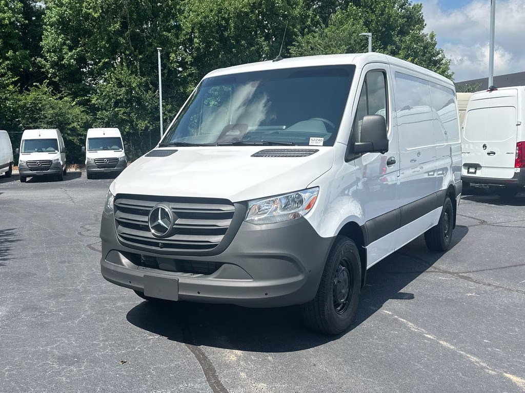 2026 Artic White Mercedes-Benz Sprinter 2500 Cargo 144 WB RWD Van