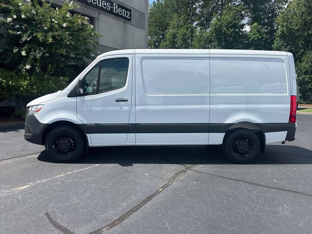 2026 Artic White Mercedes-Benz Sprinter 2500 Cargo 144 WB RWD Van