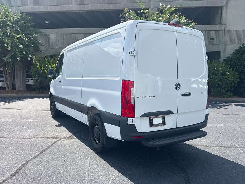 2026 Artic White Mercedes-Benz Sprinter 2500 Cargo 144 WB RWD Van