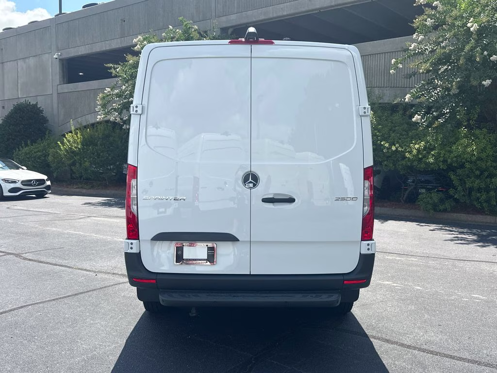2026 Artic White Mercedes-Benz Sprinter 2500 Cargo 144 WB RWD Van