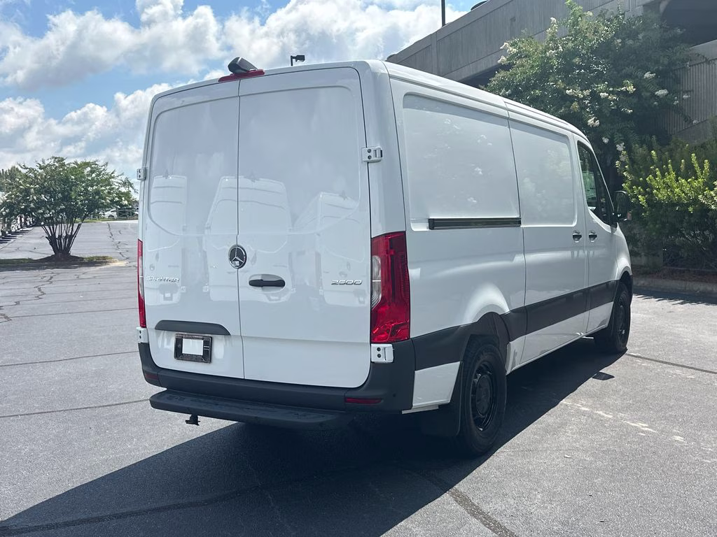 2026 Artic White Mercedes-Benz Sprinter 2500 Cargo 144 WB RWD Van