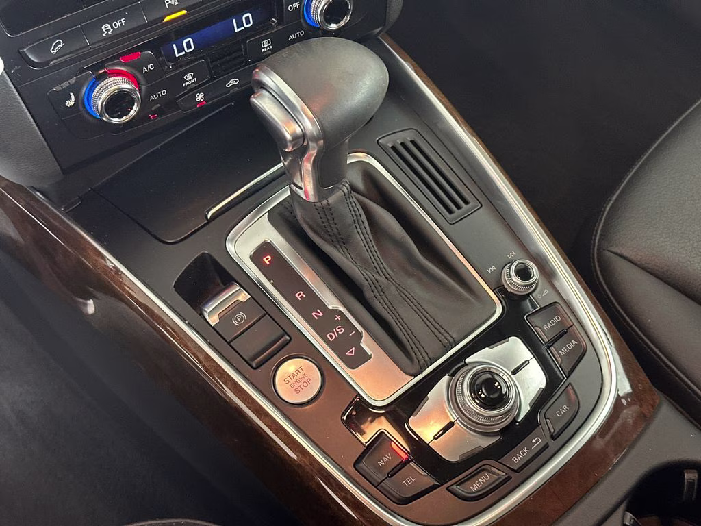 2015 Florett Silver Metallic Audi Q5 2.0T Premium Plus AWD SUV