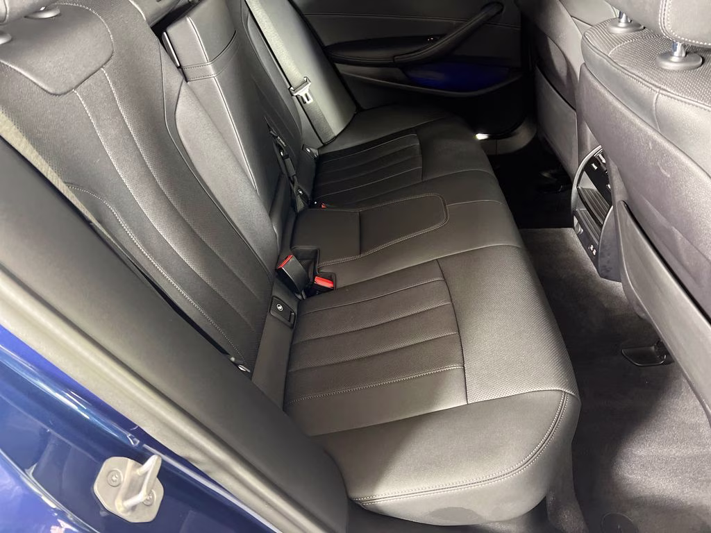 2023 Phytonic Blue Metallic BMW 5 Series 540i RWD Sedan