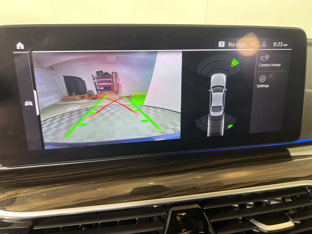 2023 Phytonic Blue Metallic BMW 5 Series 540i RWD Sedan