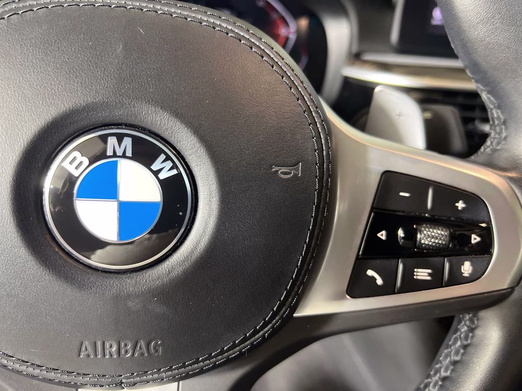 2023 Phytonic Blue Metallic BMW 5 Series 540i RWD Sedan