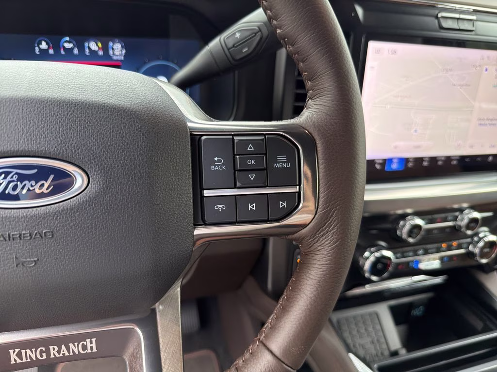 2026 Oxford White Ford Super Duty F-350 SRW King Ranch 4X4 Truck