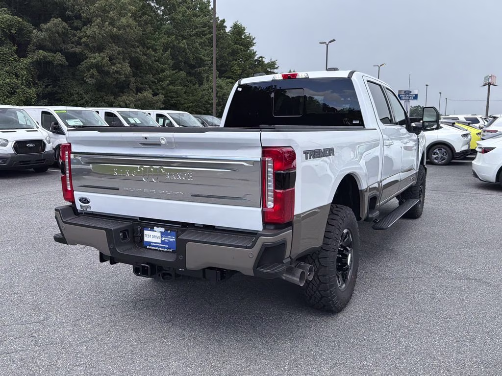 2026 Oxford White Ford Super Duty F-350 SRW King Ranch 4X4 Truck