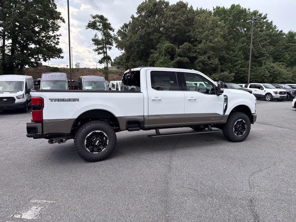 2026 Oxford White Ford Super Duty F-350 SRW King Ranch 4X4 Truck