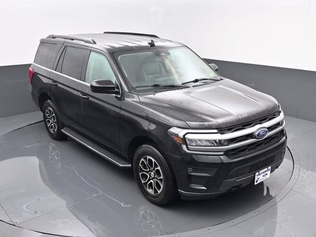 2023 Black Ford Expedition XLT 4X4 SUV