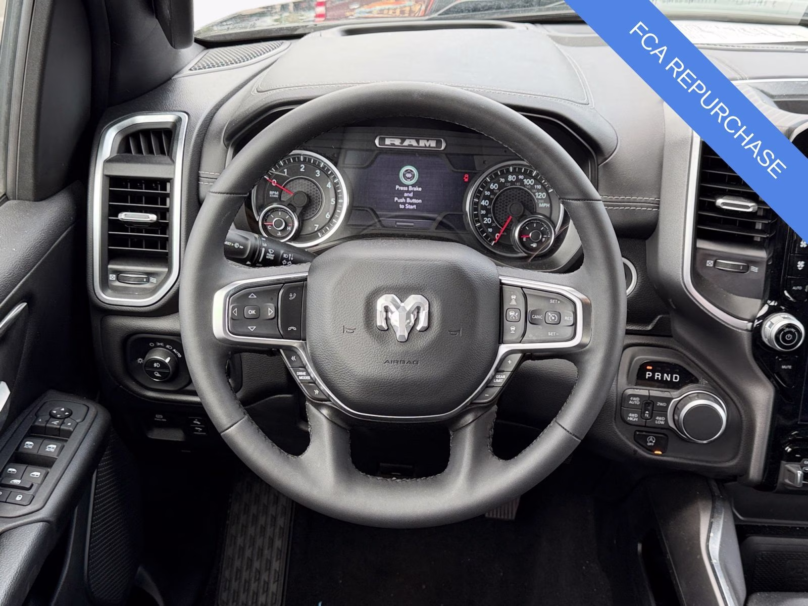 2025 Diamond Black Crystal Pearlcoat Ram 1500 Big Horn/Lone Star 4X4 Truck