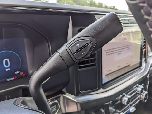 2026 Agate Black Metallic Ford Super Duty F-350 SRW Lariat 4X4 Truck