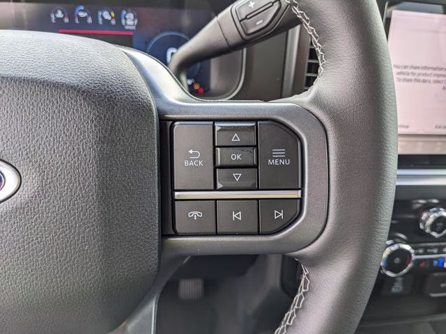 2026 Agate Black Metallic Ford Super Duty F-350 SRW Lariat 4X4 Truck