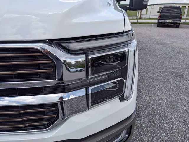 2026 Star White Metallic Tri-Coat Ford F-150 King Ranch 4X4 Truck