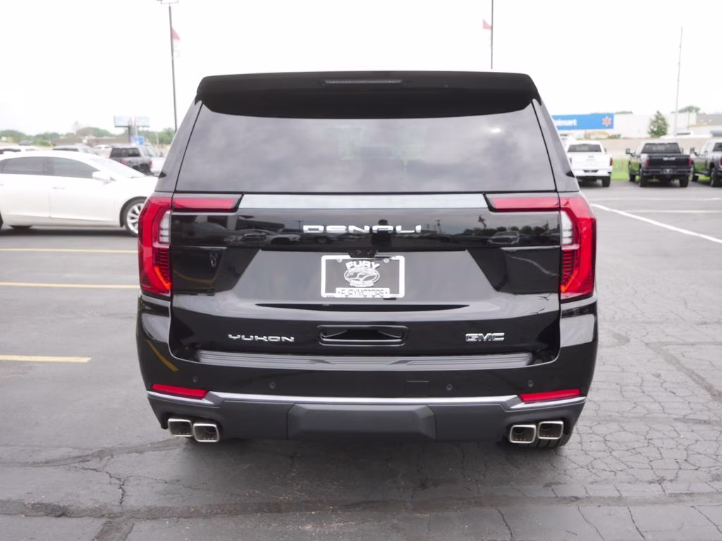 2026 Onyx Black GMC Yukon XL Denali Ultimate 4X4 SUV