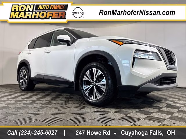 2021 Pearl White Tricoat Nissan Rogue SV AWD SUV