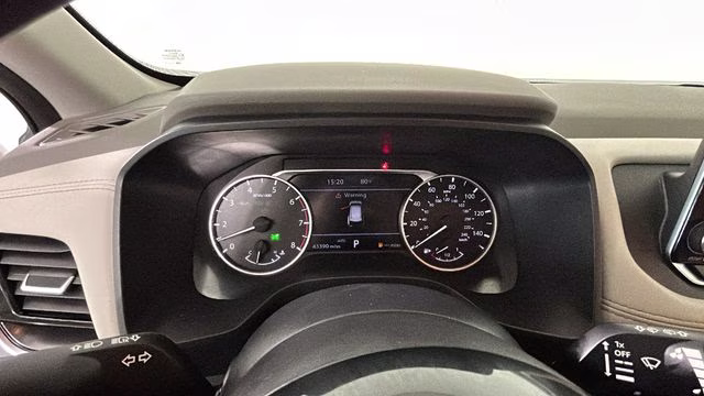 2021 Pearl White Tricoat Nissan Rogue SV AWD SUV