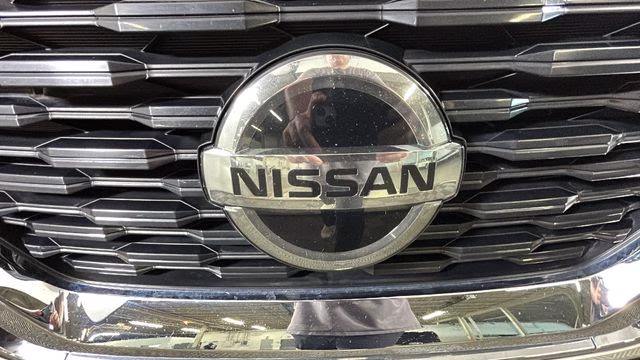 2021 Pearl White Tricoat Nissan Rogue SV AWD SUV
