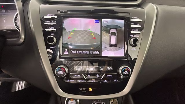 2023 Super Black Nissan Murano Platinum AWD SUV