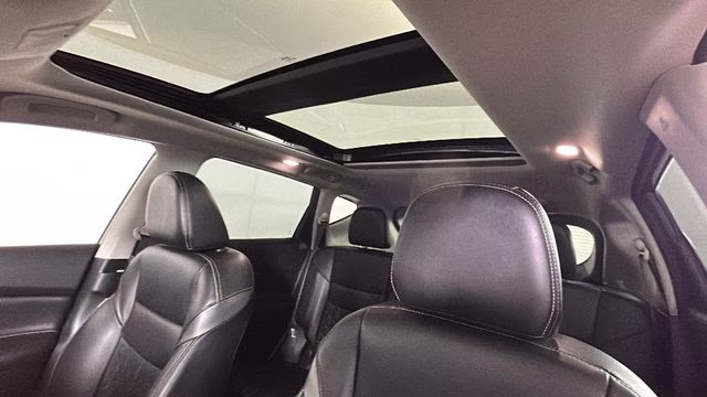 2022 Gun Metallic Nissan Murano Platinum AWD SUV