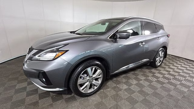 2022 Gun Metallic Nissan Murano Platinum AWD SUV