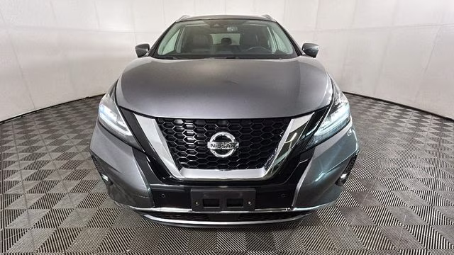 2022 Gun Metallic Nissan Murano Platinum AWD SUV