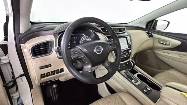 2019 Pearl White Tricoat Nissan Murano Platinum AWD SUV