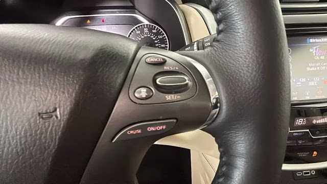 2019 Pearl White Tricoat Nissan Murano Platinum AWD SUV