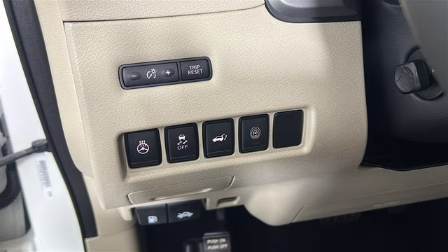 2019 Pearl White Tricoat Nissan Murano Platinum AWD SUV