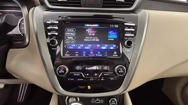 2019 Pearl White Tricoat Nissan Murano Platinum AWD SUV