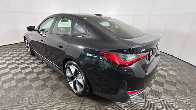 2023 Black Sapphire Metallic BMW i4 eDrive35 RWD Hatchback