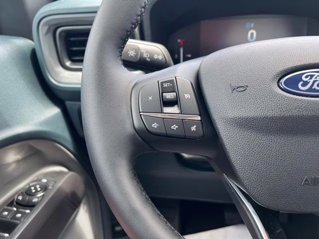 2025 Shadow Black Ford Maverick XLT AWD Truck