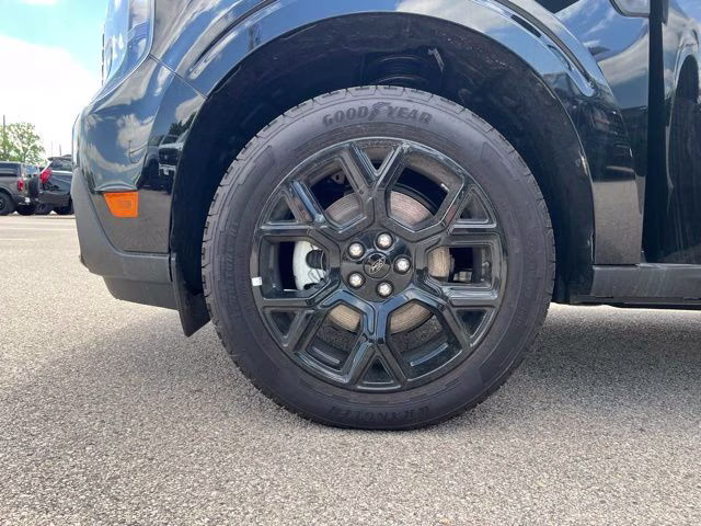 2025 Shadow Black Ford Maverick XLT AWD Truck