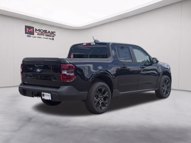 2025 Shadow Black Ford Maverick XLT AWD Truck