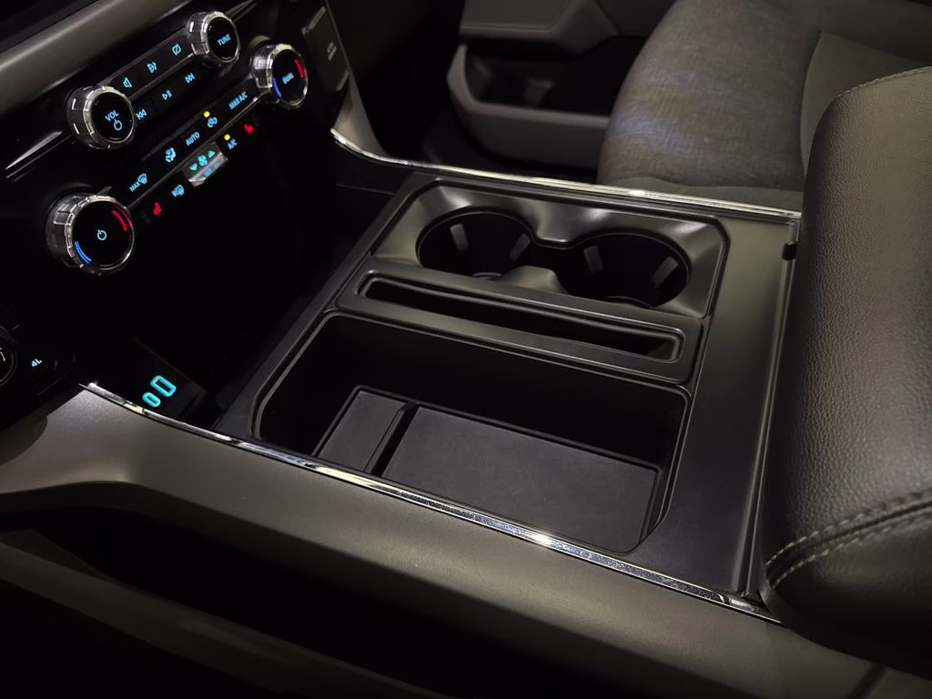 2024 Avalanche Ford F-150 XLT 4X4 Truck