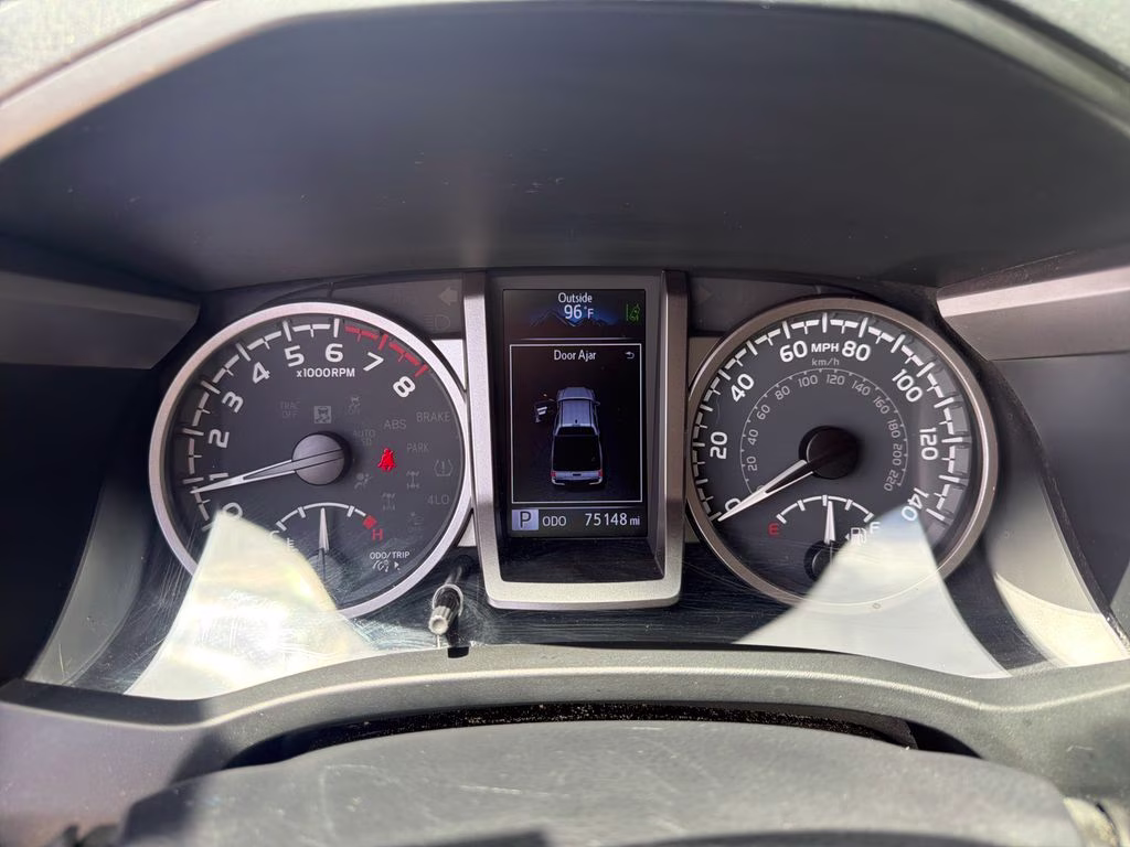 2022 Midnight Black Metallic Toyota Tacoma SR5 RWD Truck