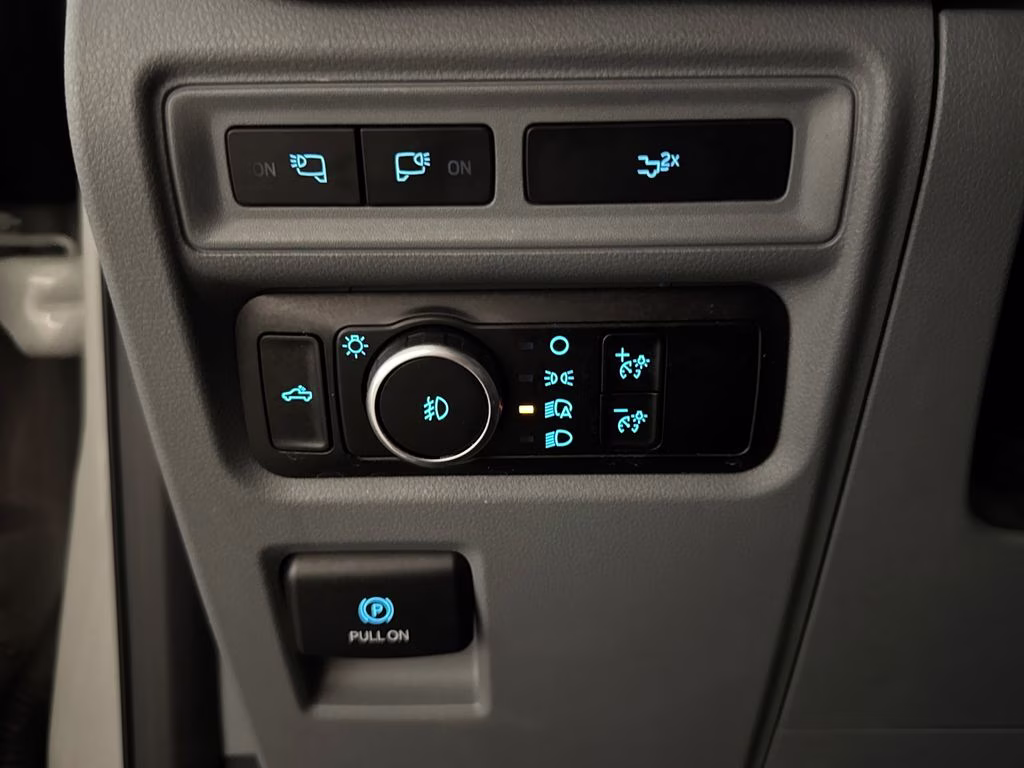 2024 Avalanche Ford F-150 XLT 4X4 Truck