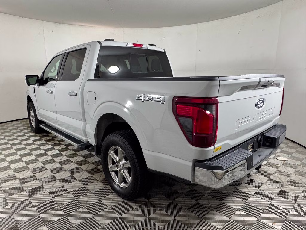 2024 Avalanche Ford F-150 XLT 4X4 Truck