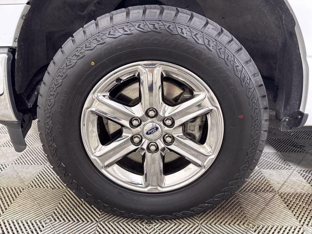 2024 Avalanche Ford F-150 XLT 4X4 Truck