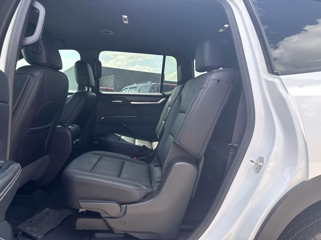 2024 Summit White GMC Acadia Elevation AWD SUV
