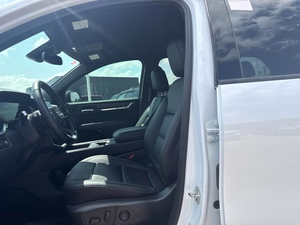 2024 Summit White GMC Acadia Elevation AWD SUV