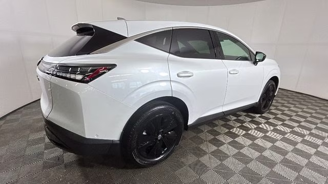 2025 Everest White Pearl Tricoat Nissan Murano SV FWD SUV