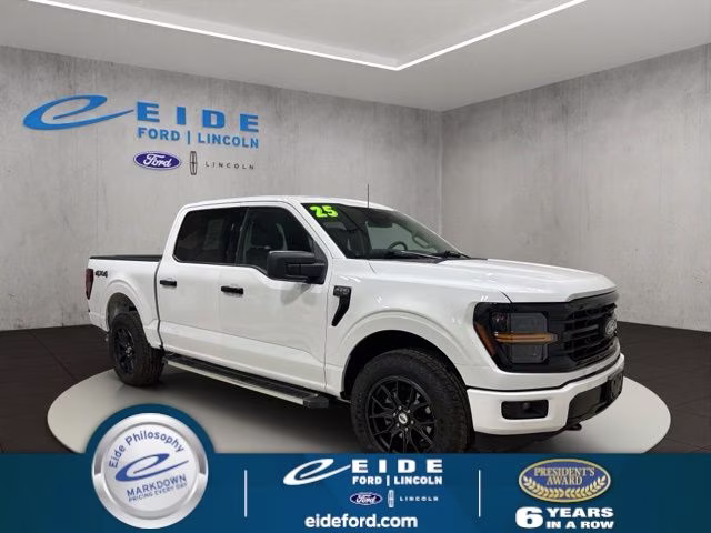 2025 Oxford White Ford F-150 XLT 4X4 Truck