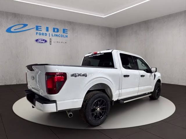 2025 Oxford White Ford F-150 XLT 4X4 Truck