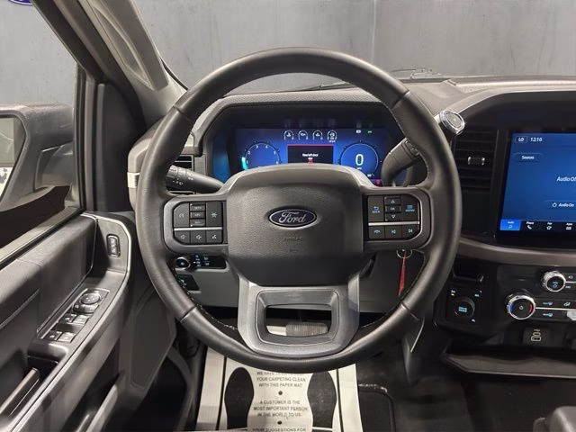 2025 Oxford White Ford F-150 XLT 4X4 Truck